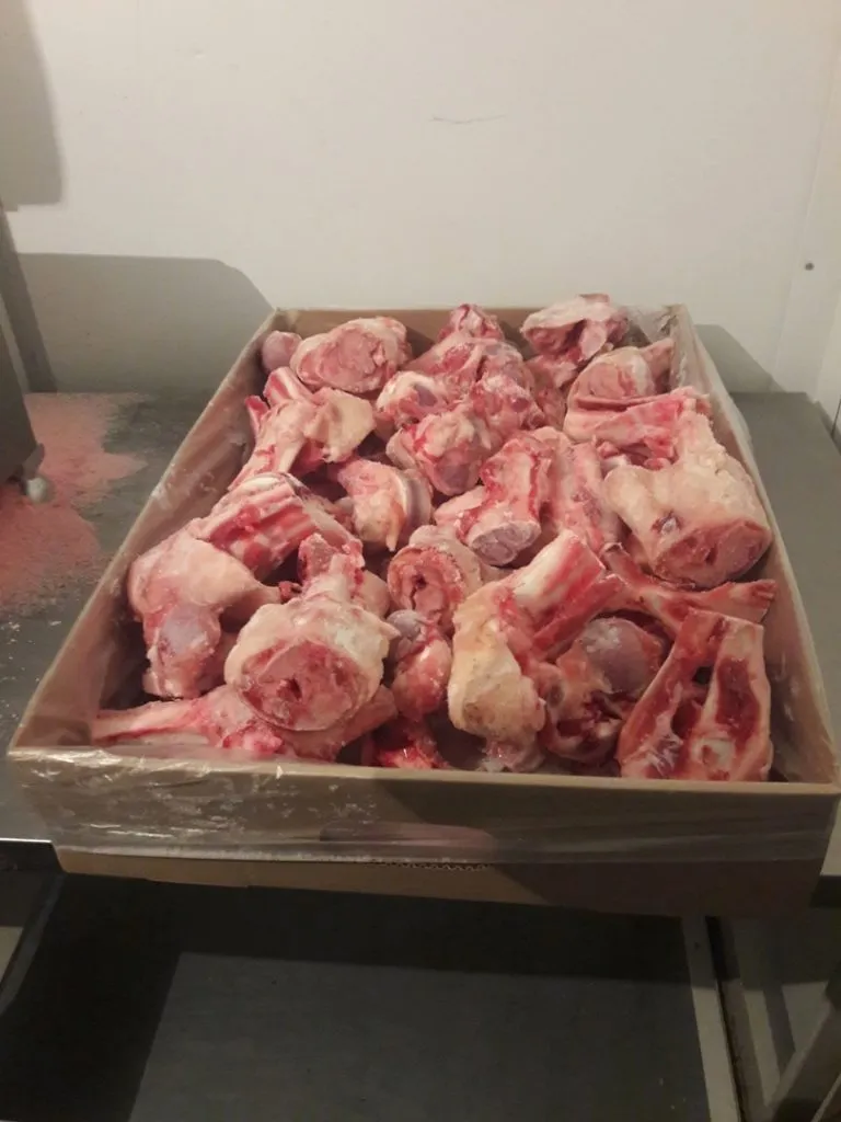 свинину в полутушах, субпродукты свиные. в Первоуральске 12