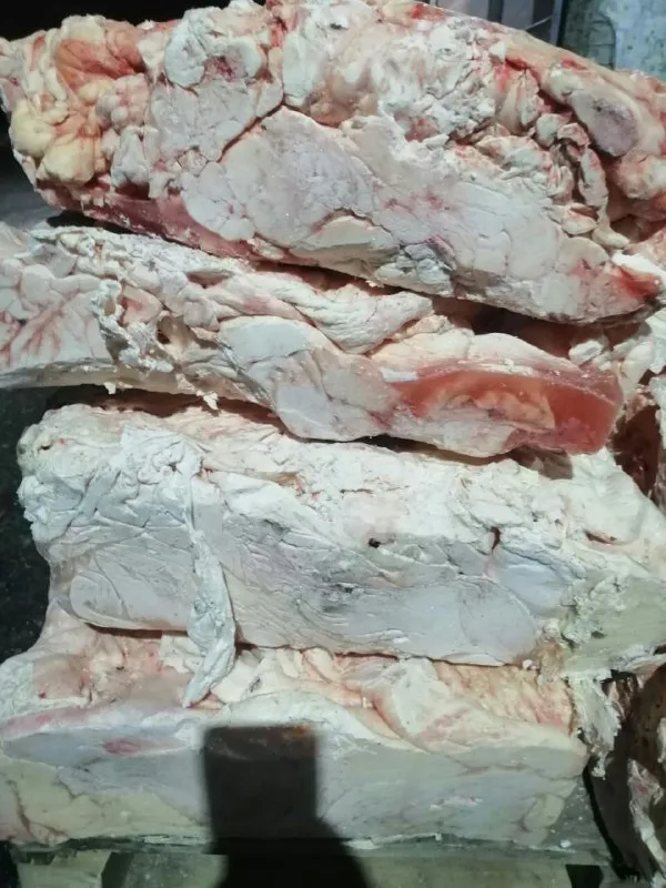 фотография продукта Жир-сырец говяжий от фуры объём 40 т/мес